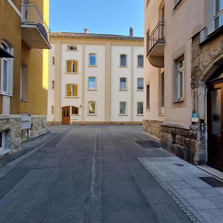 Grosse 3-Zimmer Wohnung - Zentral-Coburg - Kostenloser Parkplatz Buitenkant foto