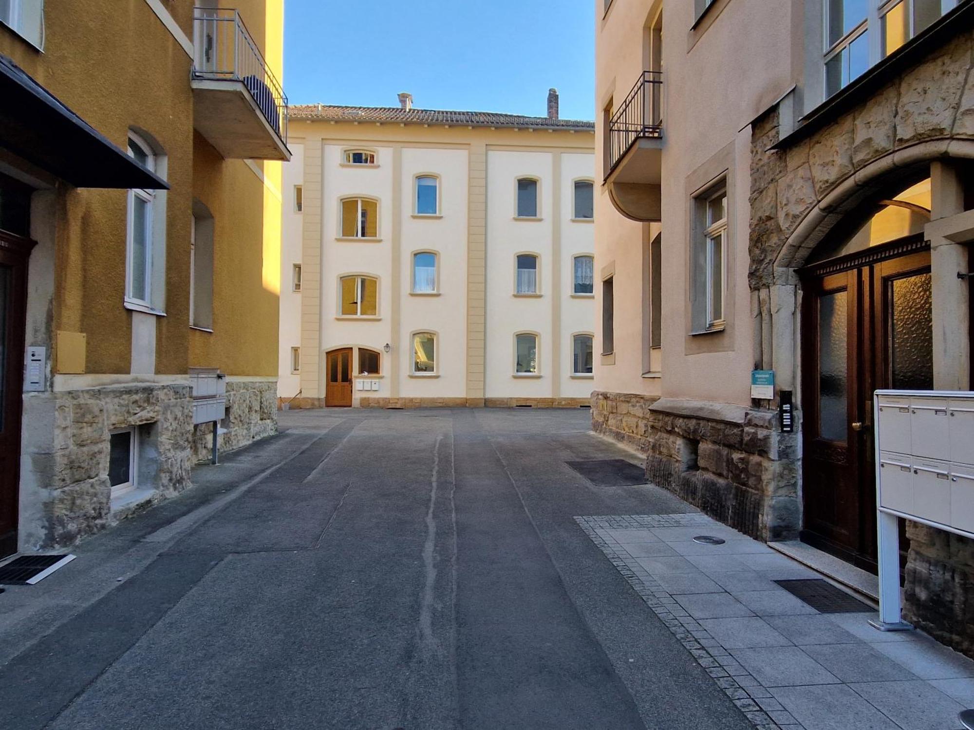 Grosse 3-Zimmer Wohnung - Zentral-Coburg - Kostenloser Parkplatz Buitenkant foto